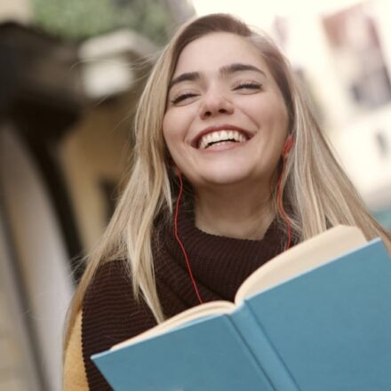 Ways Ivy Academy: A Leading Online High School in Ontario